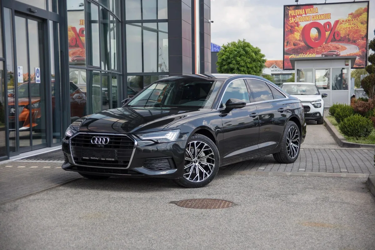 Audi A6, letnik 2016 – Dizel