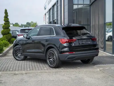 Audi Q3, letnik 2021 – slika 3